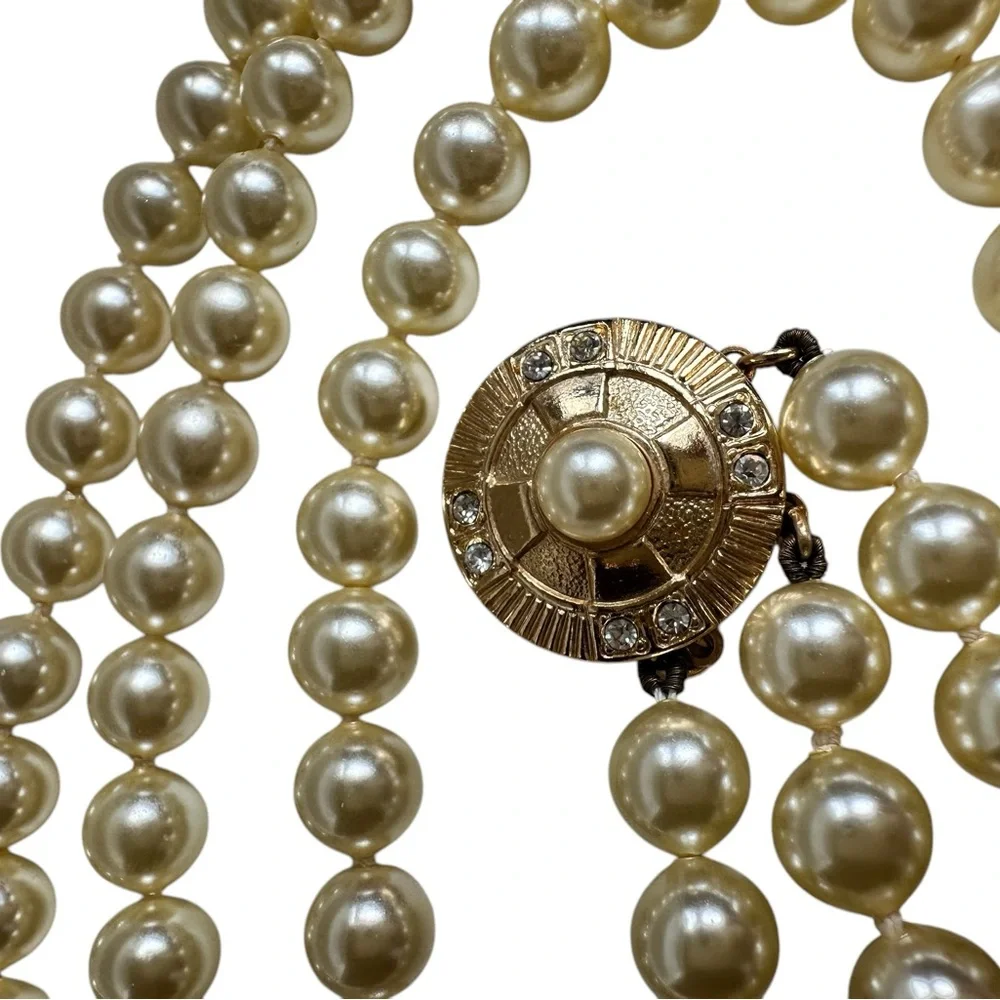 Vintage Mallorca Jewelry The First Lady
Collection 3 Strand Faux Pearl Necklace - Picture 4 of 6